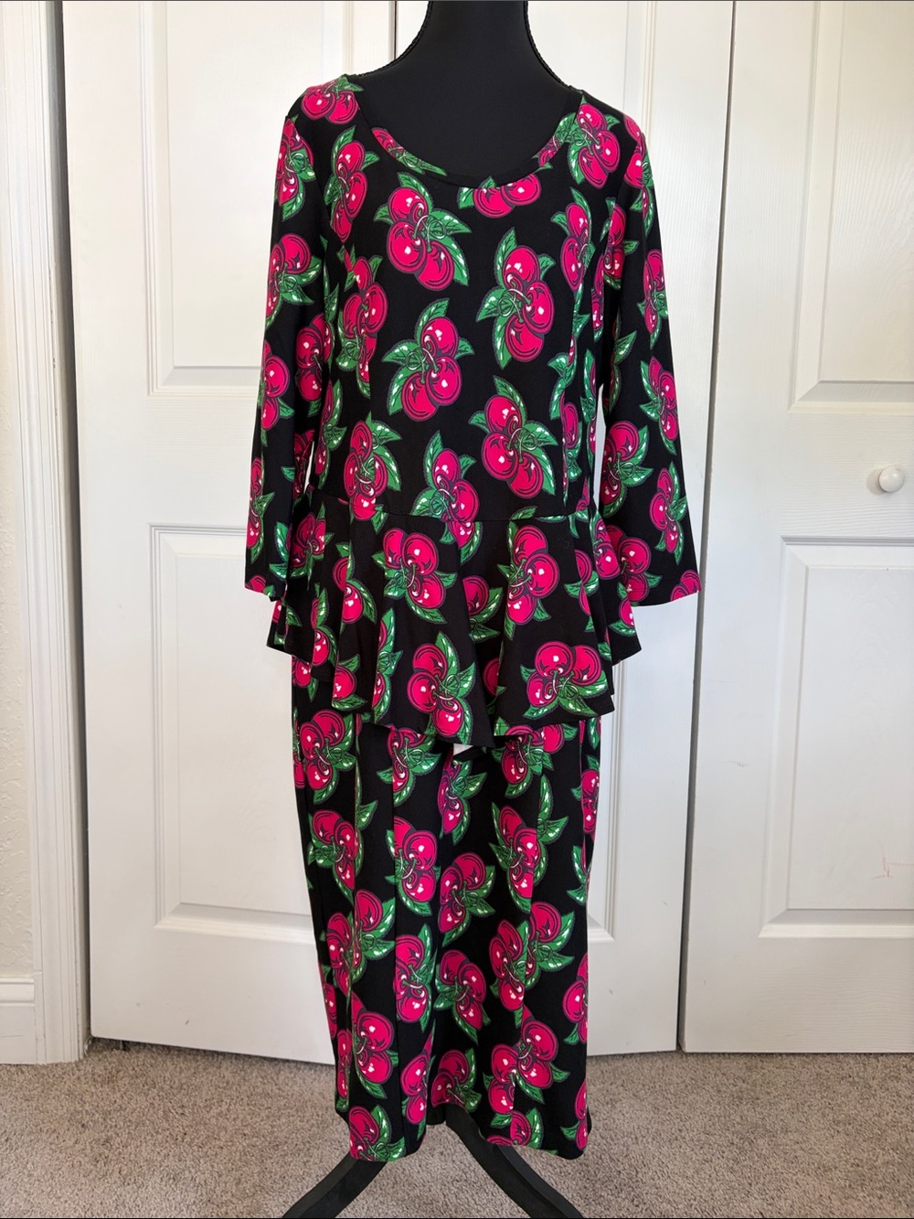 Betsey Johnson x Torrid Peplum Midi Dress Black Pink Cherry Print 1X 14/16 NWT